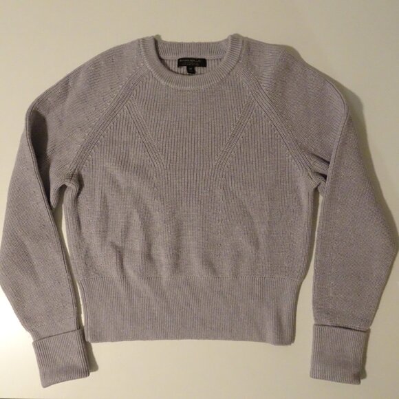 Banana Republic 100% Merino Wool Ribbed Sweater | Small | Heathered Grey - Picture 9 of 16